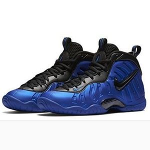 SOLD! Nike foamposite